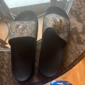 Authentic tiger gucci slides